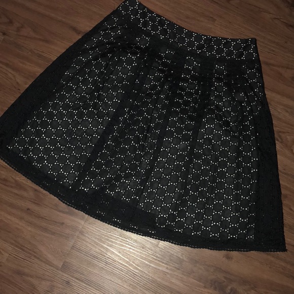 Ann Taylor Dresses & Skirts - Anne Taylor Black Eyelet Skirt Pleated A-Line 6P 6